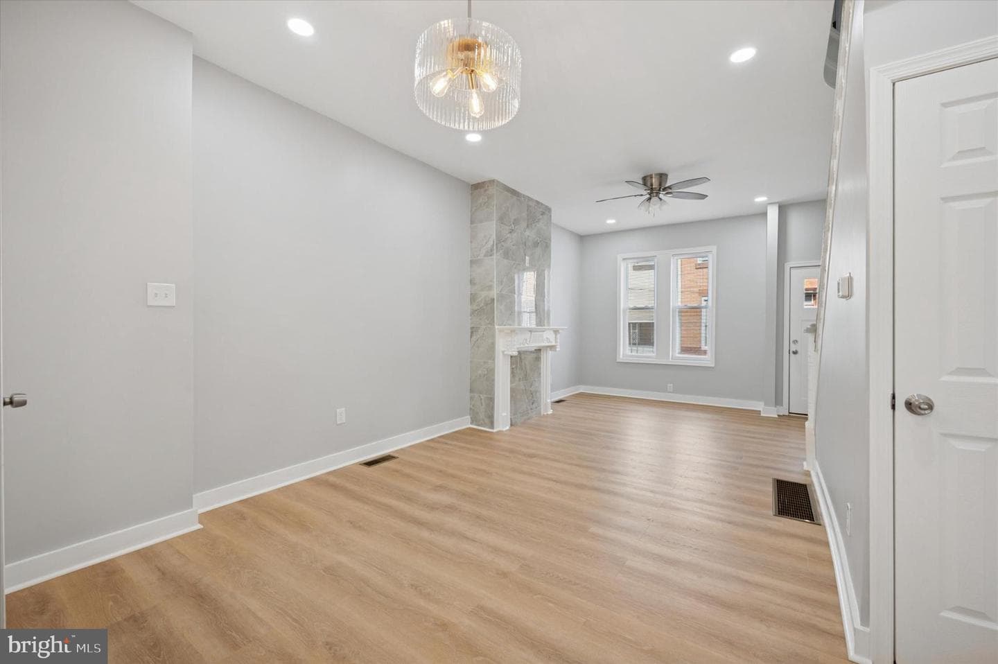 2816 W Albert Street photo 6