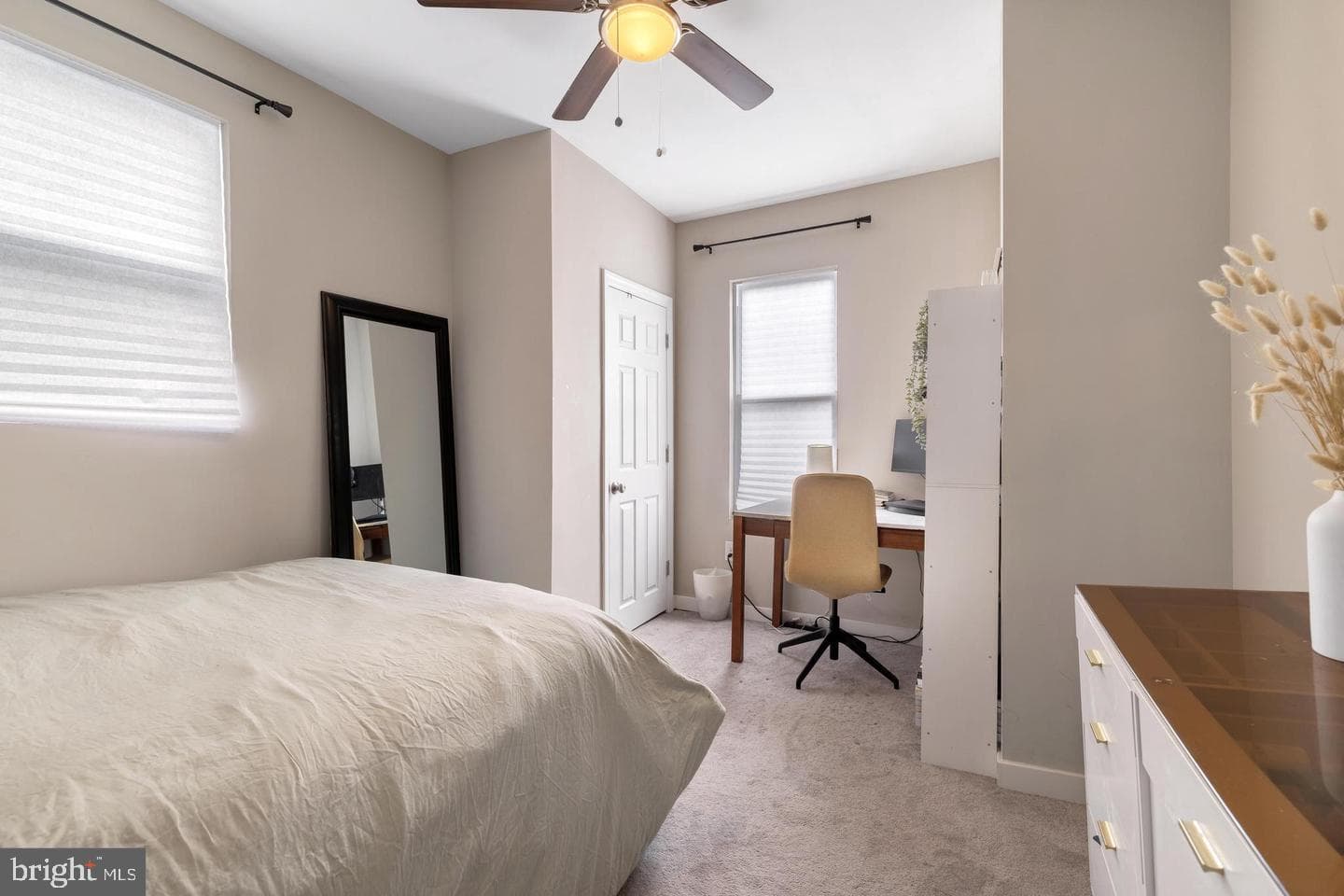 1741 Georges Lane photo 17