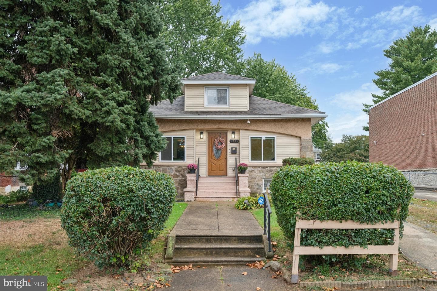 4224 Disston Street photo 2