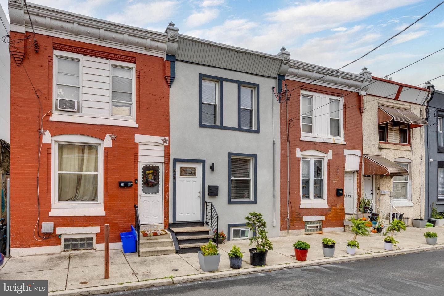 3497 Weikel Street photo 2