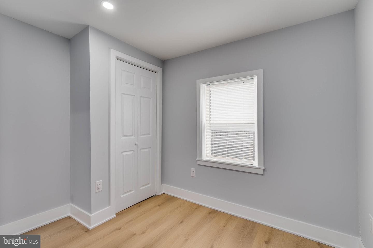 3497 Weikel Street photo 20