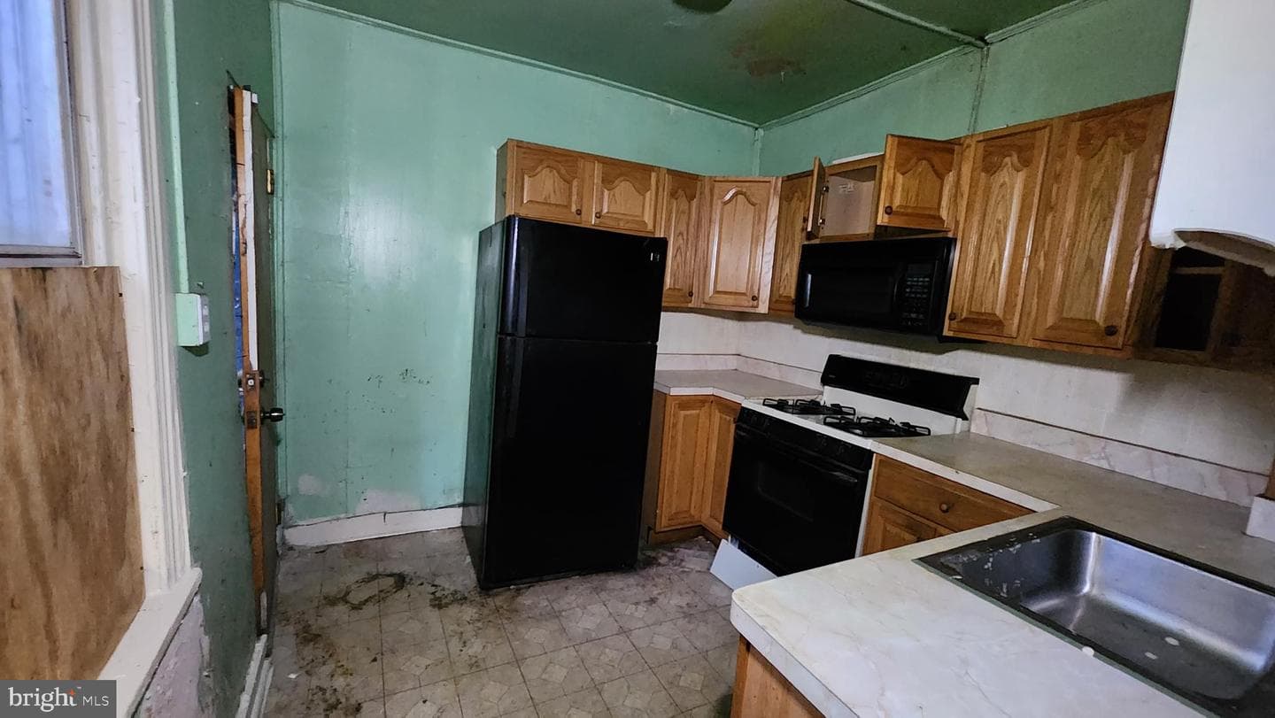 2113 N Franklin Street photo 18