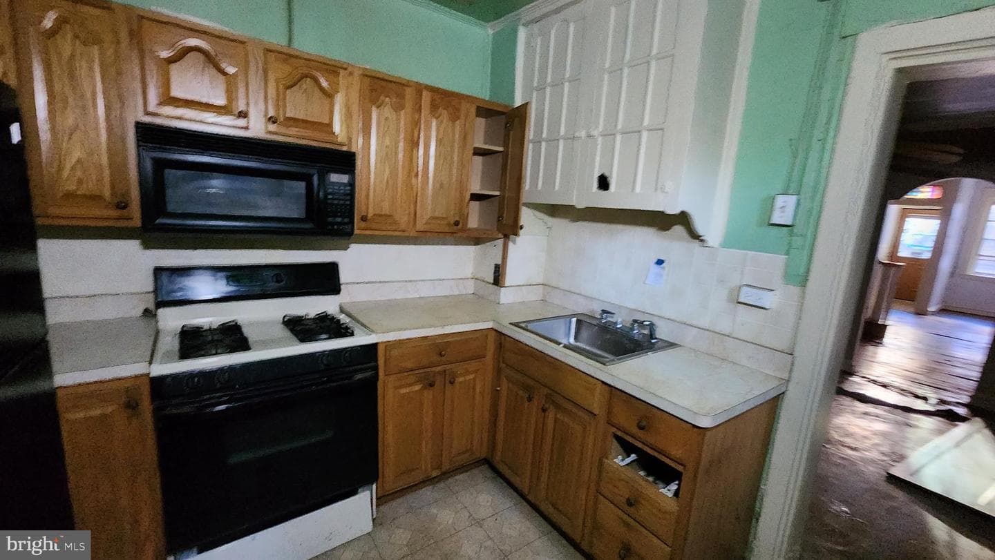 2113 N Franklin Street photo 20