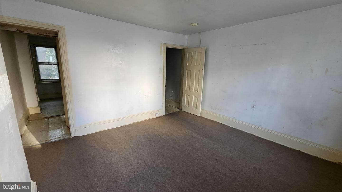 2113 N Franklin Street photo 54