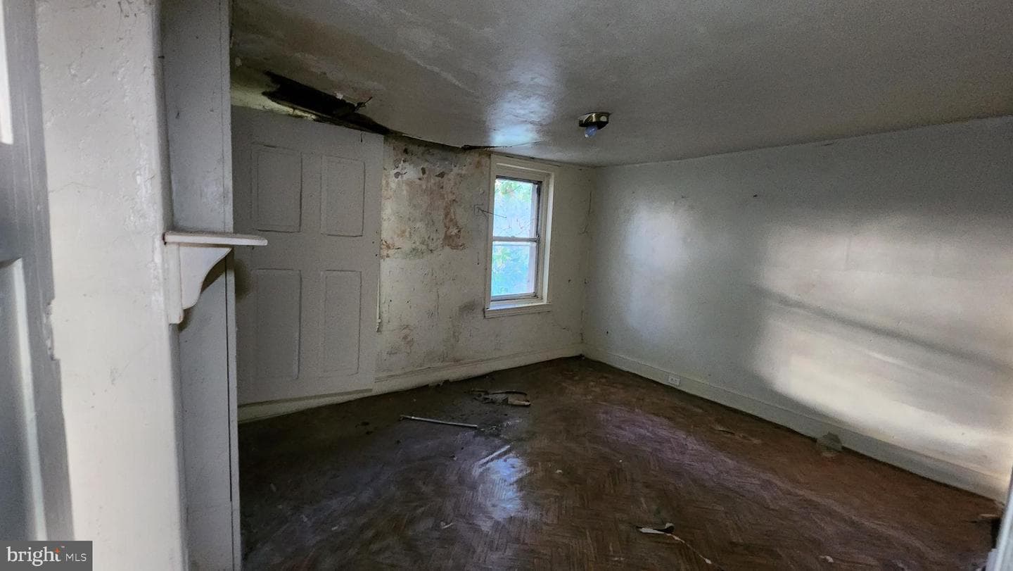 2113 N Franklin Street photo 64