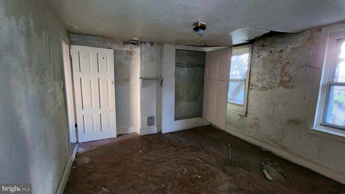 2113 N Franklin Street photo 66
