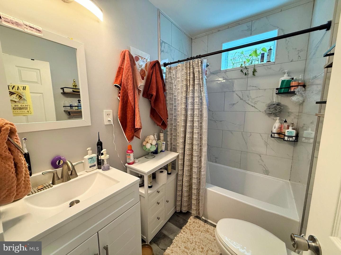 5143 Catharine Street photo 13