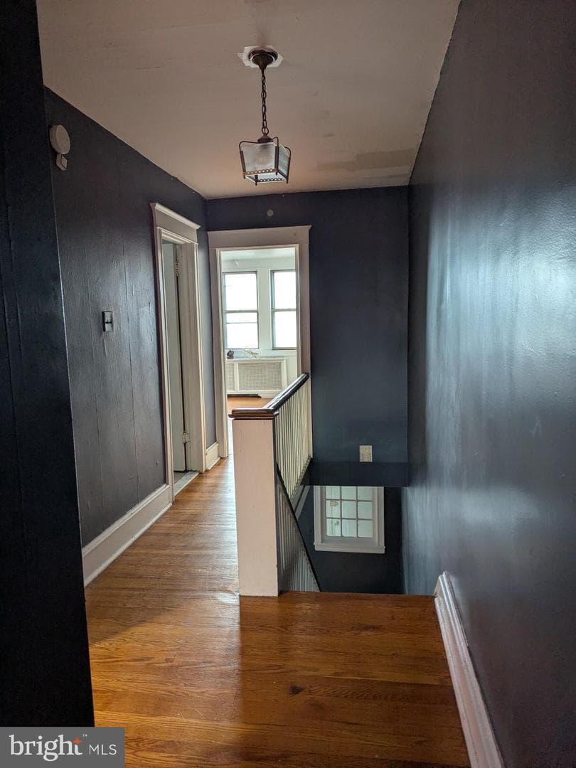1425 Fanshawe Street photo 8