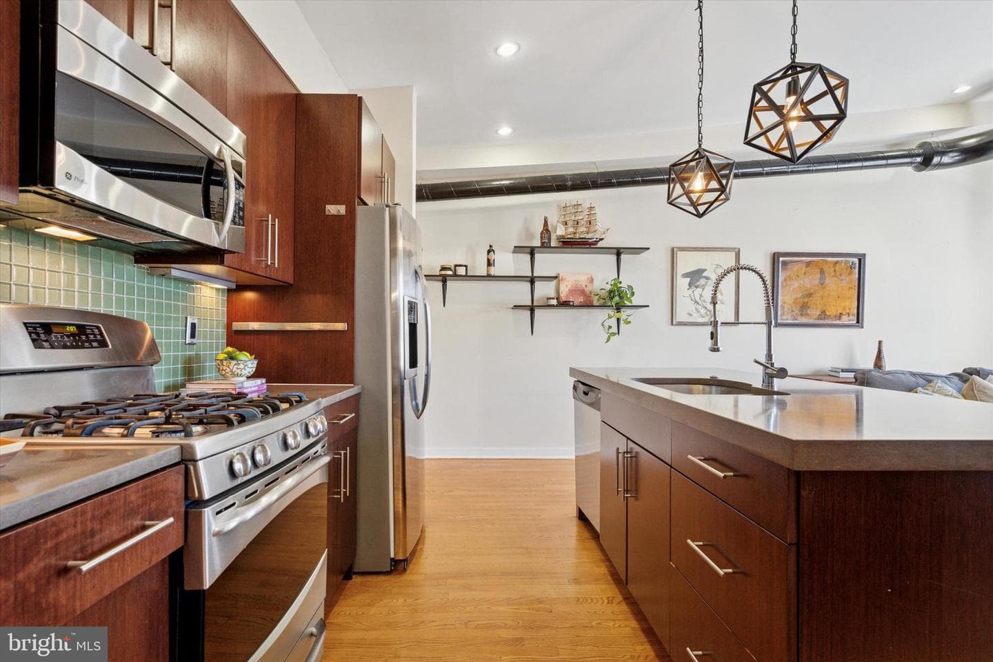 1247 E Columbia Avenue #3 photo 9