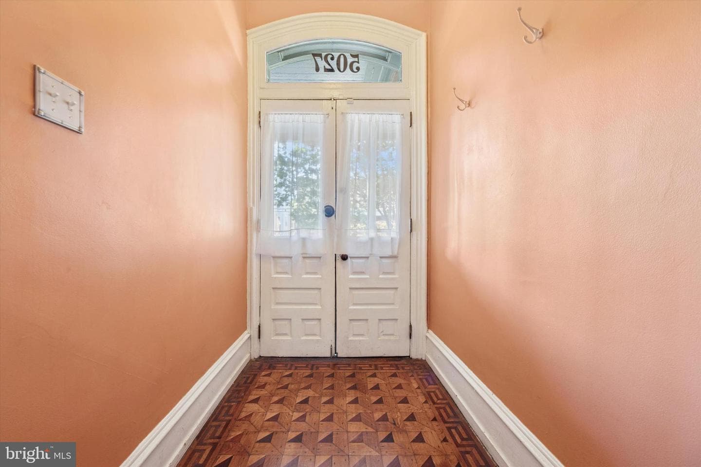 5027 Morris Street photo 10