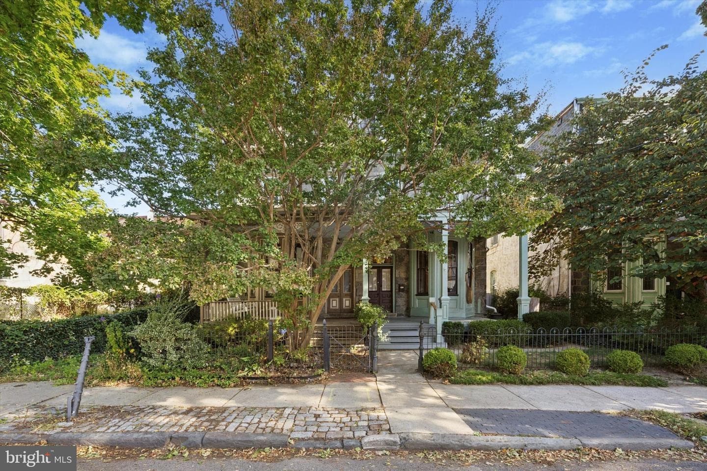 5027 Morris Street photo 2
