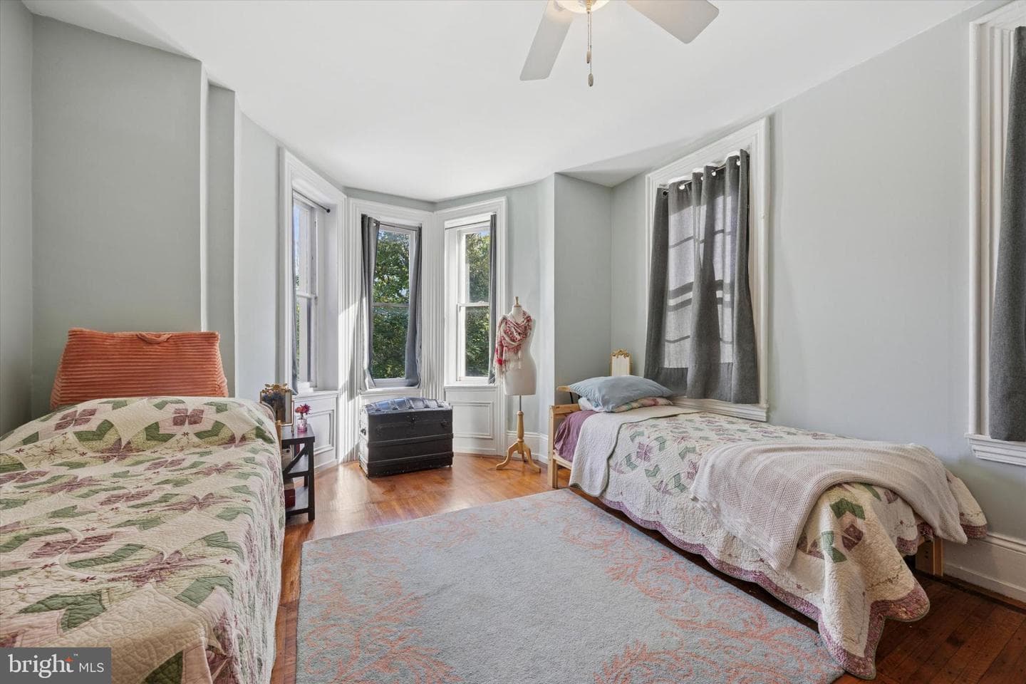 5027 Morris Street photo 30