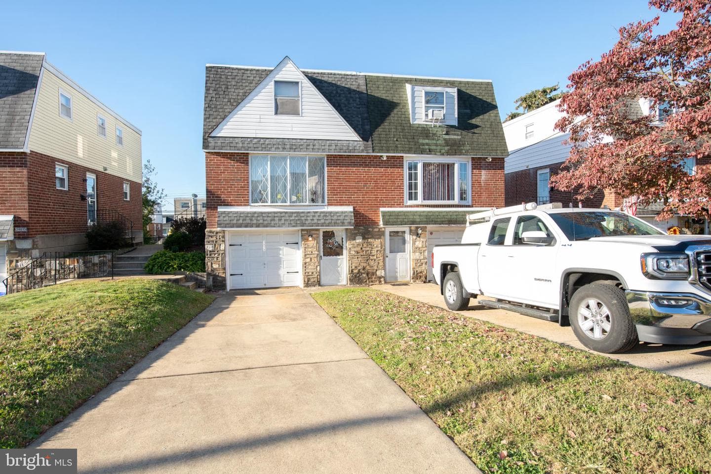 3414 Aubrey Avenue photo 2