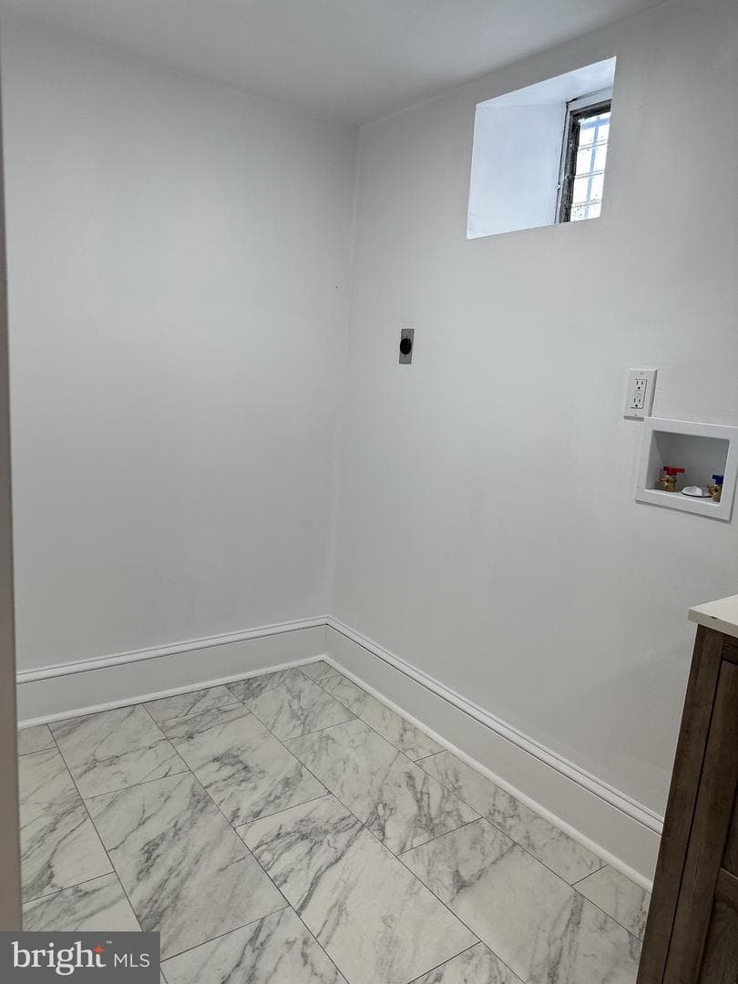 2600 S 61st Street photo 16