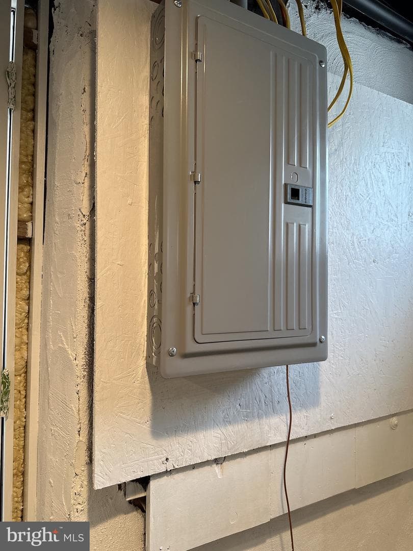 2600 S 61st Street photo 31