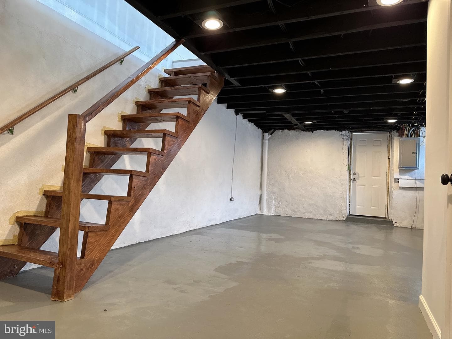 2600 S 61st Street photo 33