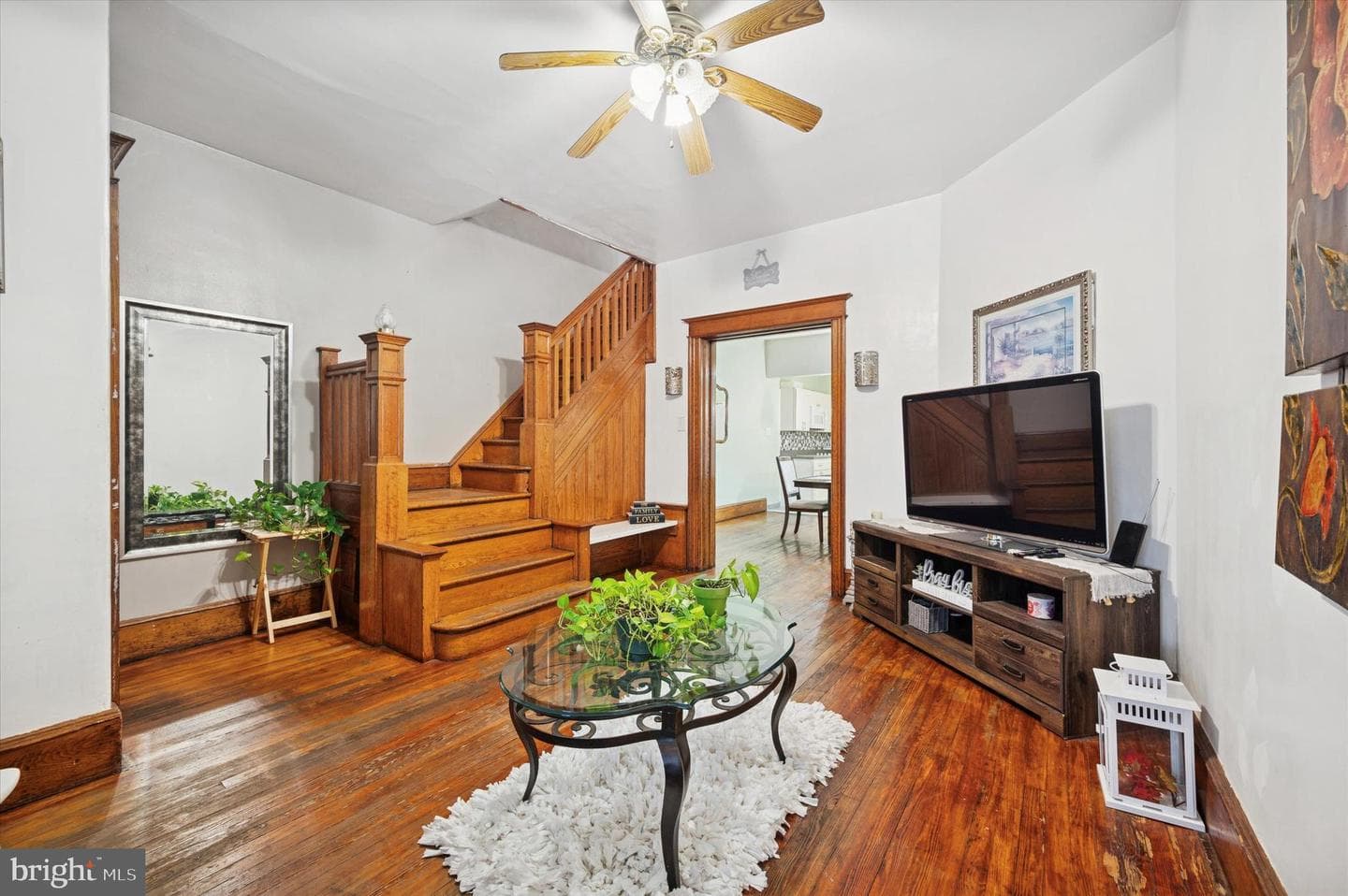2046 E Ontario Street, Philadelphia