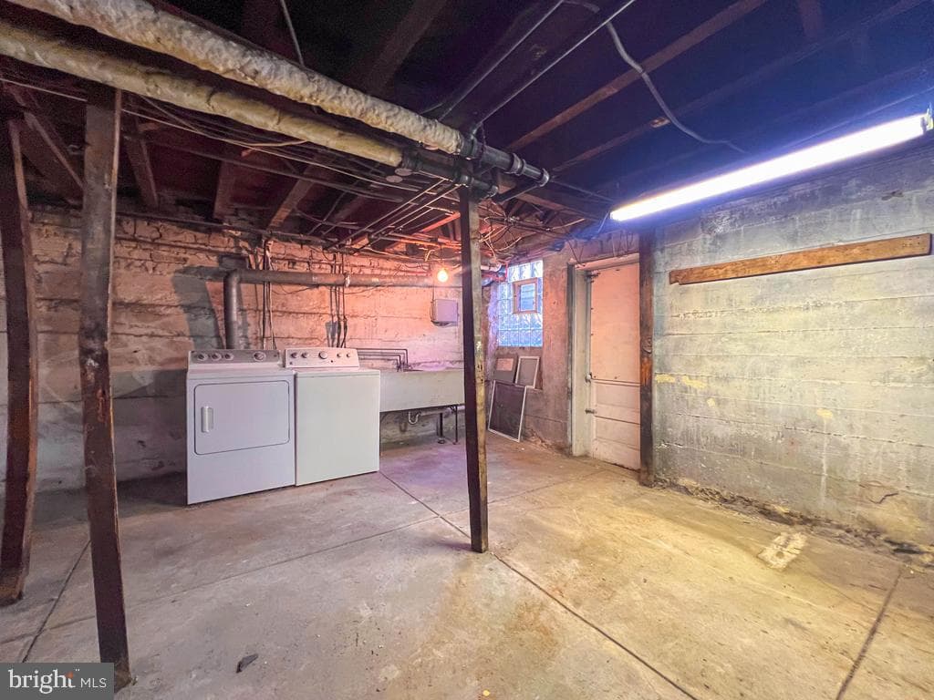 1208 Haworth Street photo 36