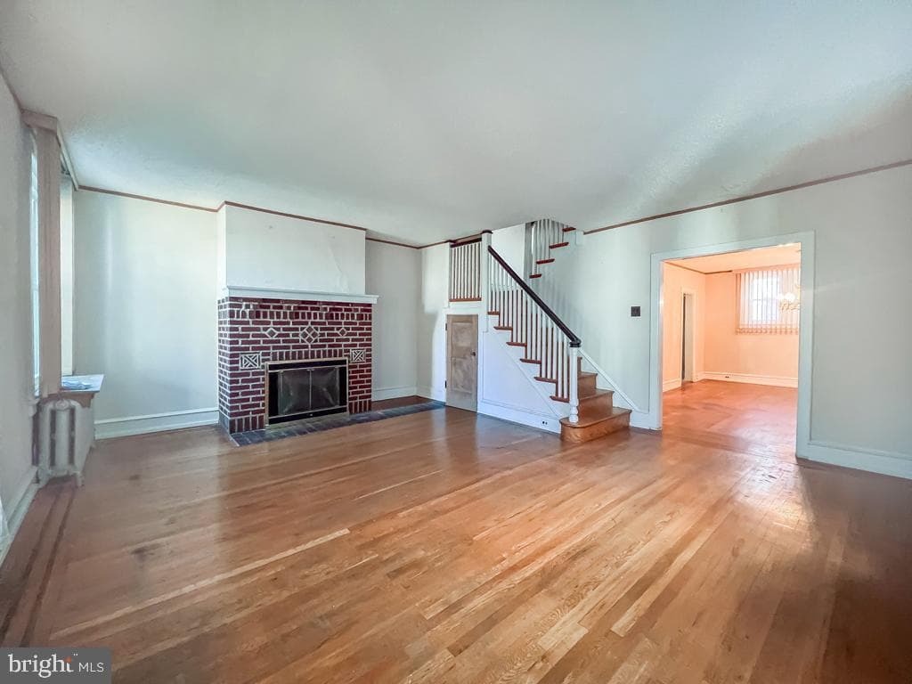 1208 Haworth Street photo 4
