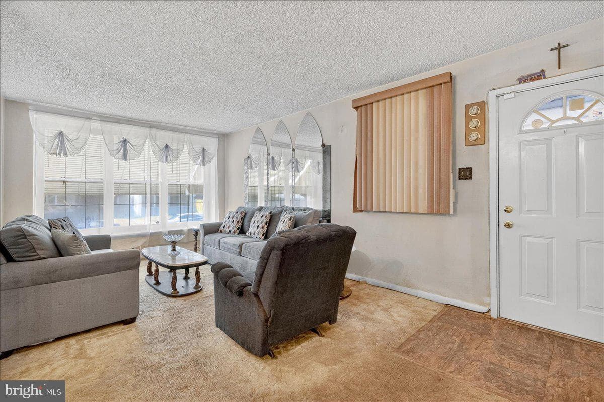 2321 Emerson Street photo 5