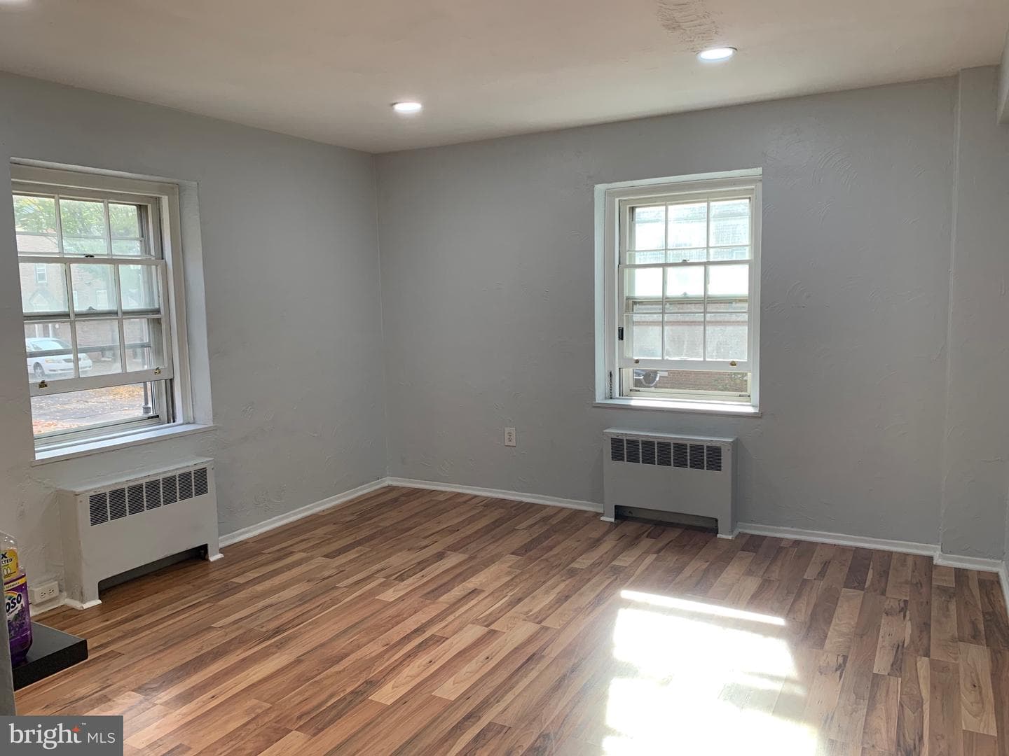 672 Franklin Place #a photo 11