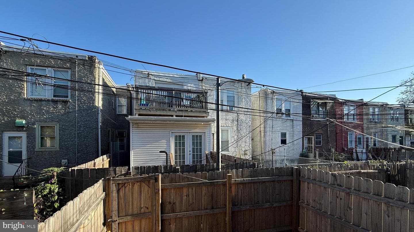 2831 Memphis Street photo 17