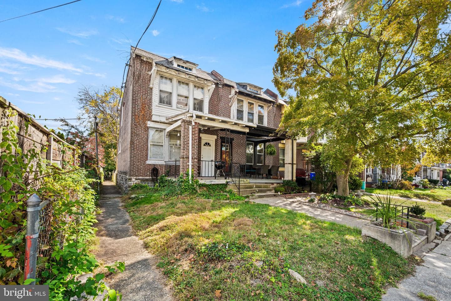 102 W Cliveden Street photo 1