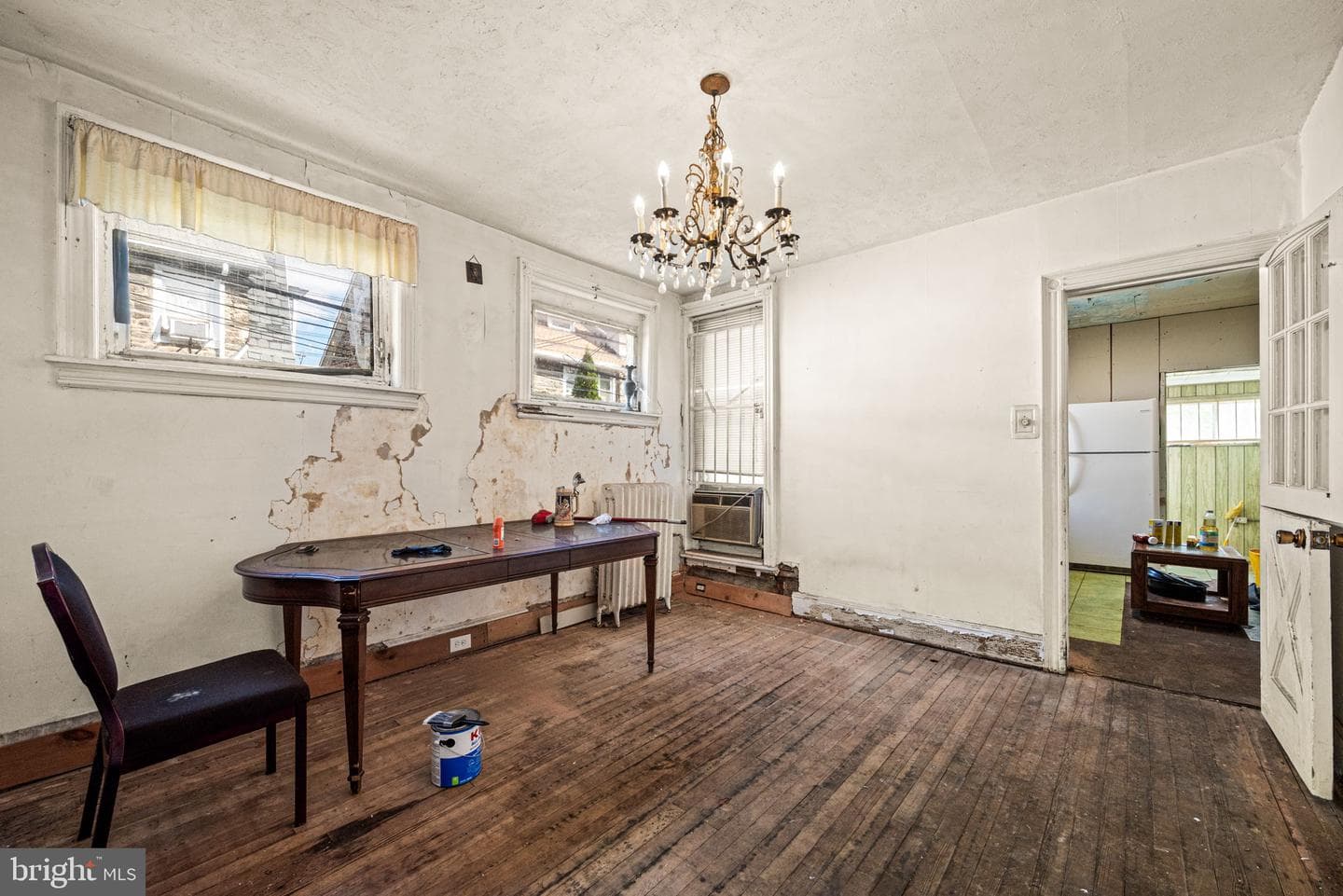 102 W Cliveden Street photo 7