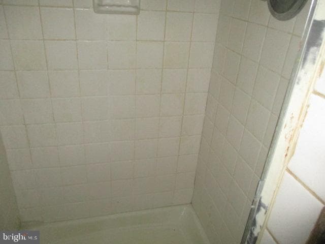 9612 Convert Ave photo 26