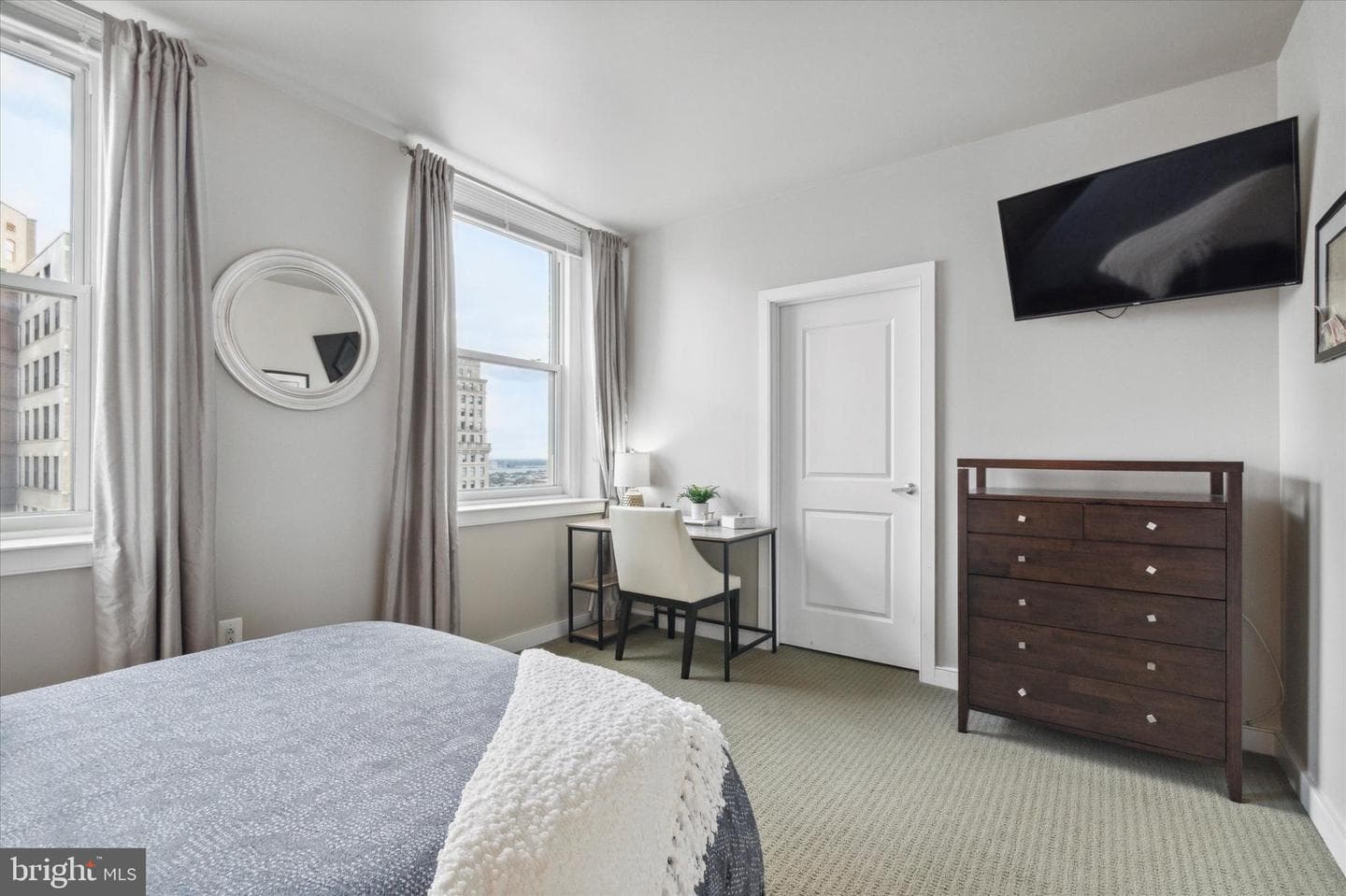 111 S 15th Street #2303 photo 17