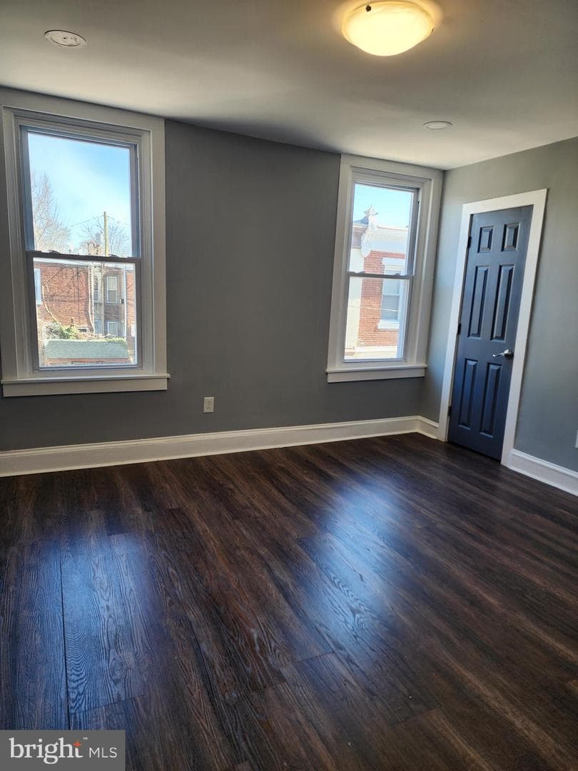208 N Horton Street photo 14