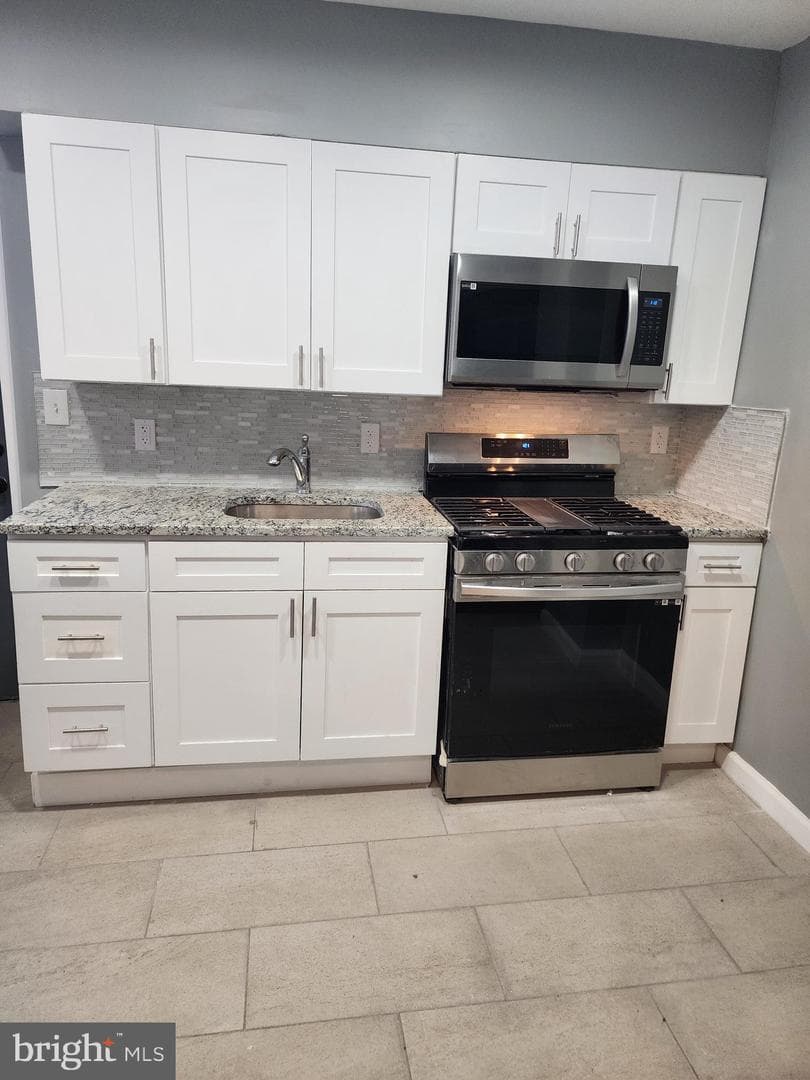 208 N Horton Street photo 6
