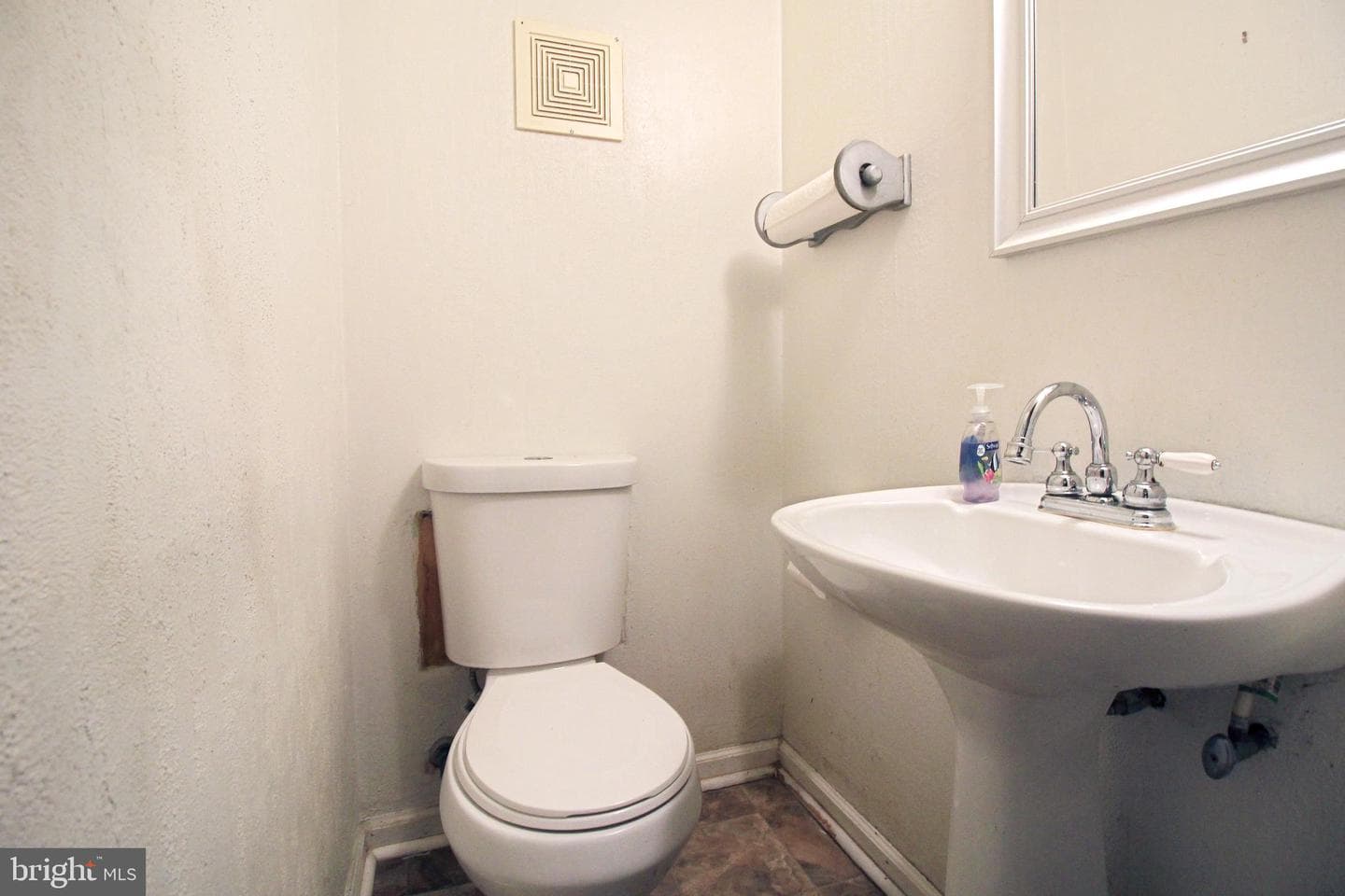 3427 Aubrey Avenue photo 20