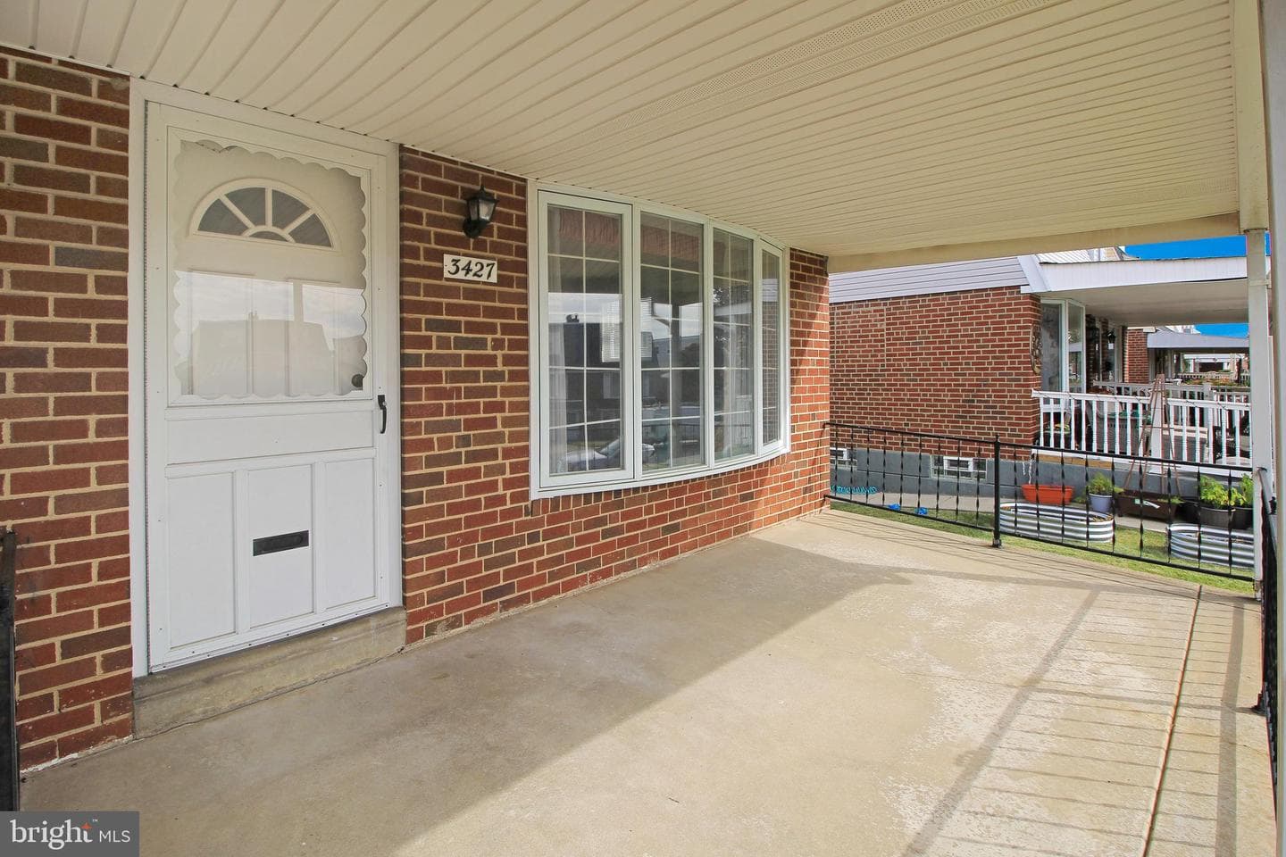 3427 Aubrey Avenue photo 4