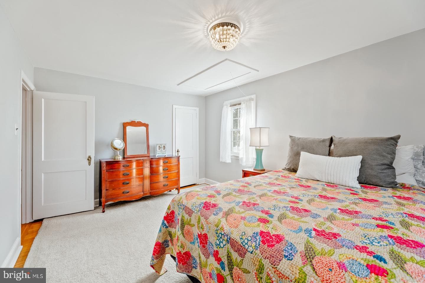 9415 Evans Street photo 27