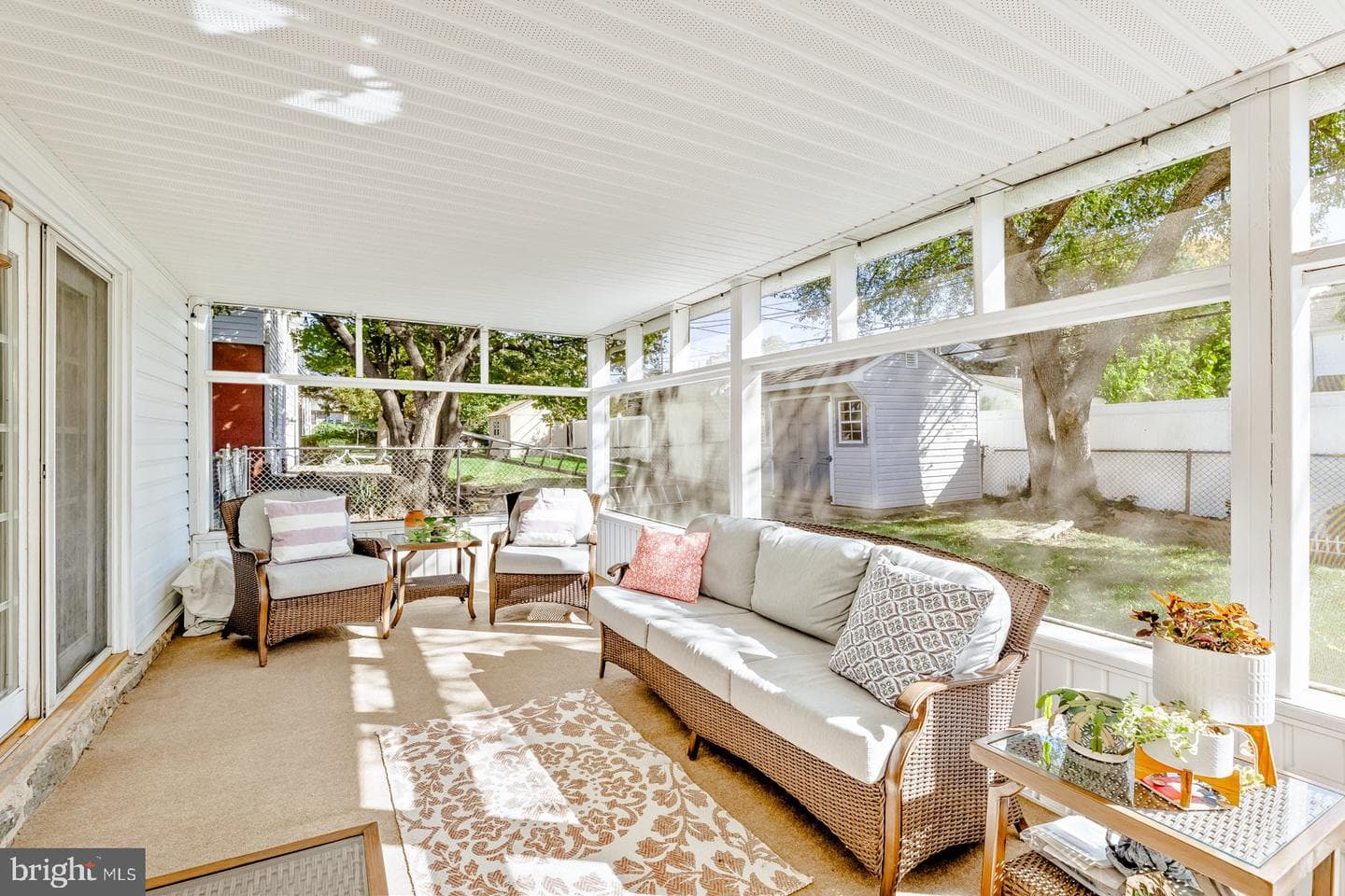 9415 Evans Street photo 32