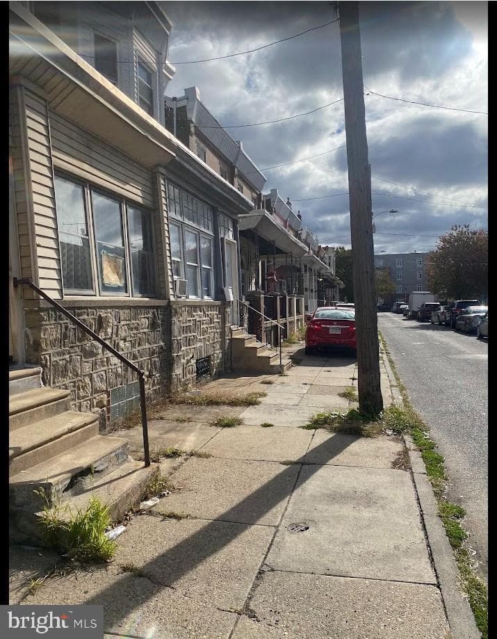 1651 Conklin Street photo 5