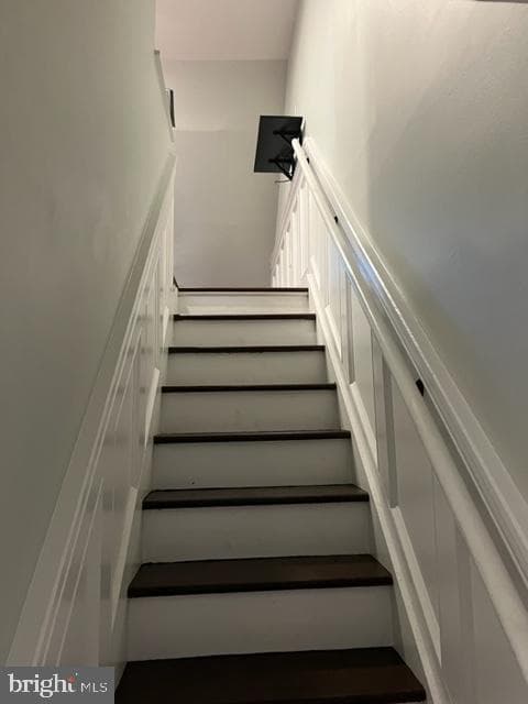 1028 Irving Street photo 16