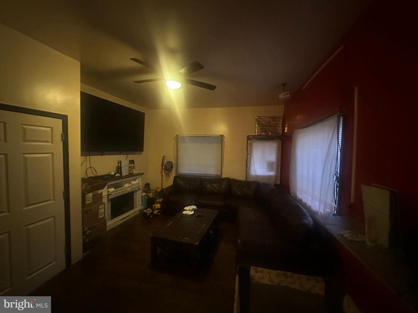 2701 E Birch Street photo 7
