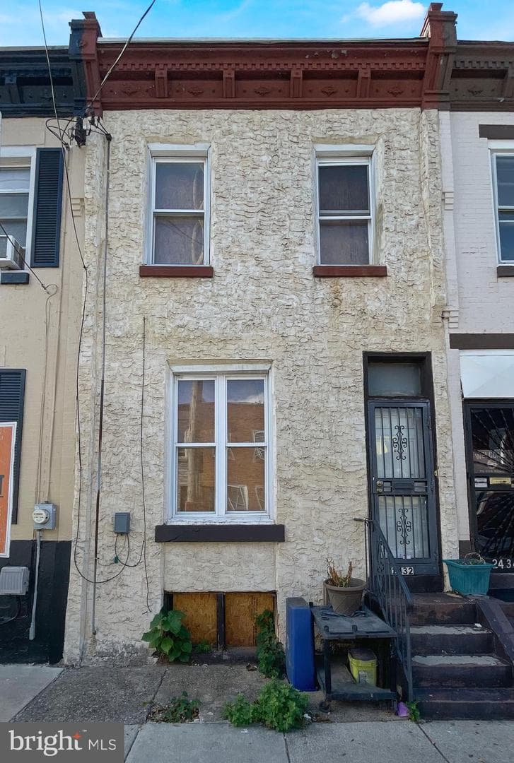 2432 N 28th Street photo 2