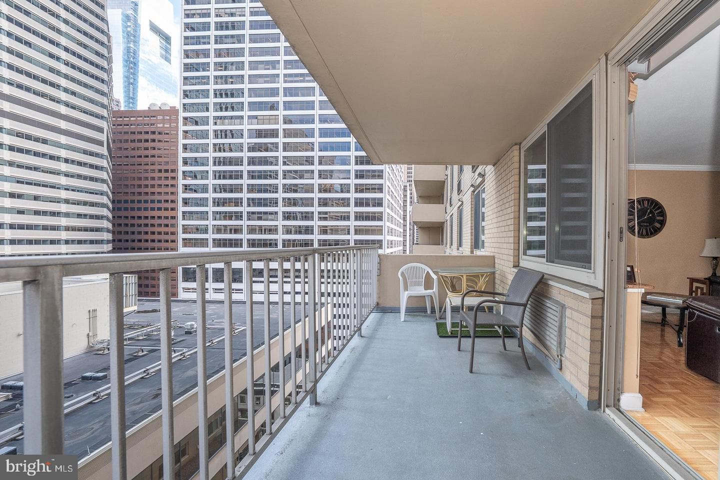 1919 Chestnut Street #1403 photo 17