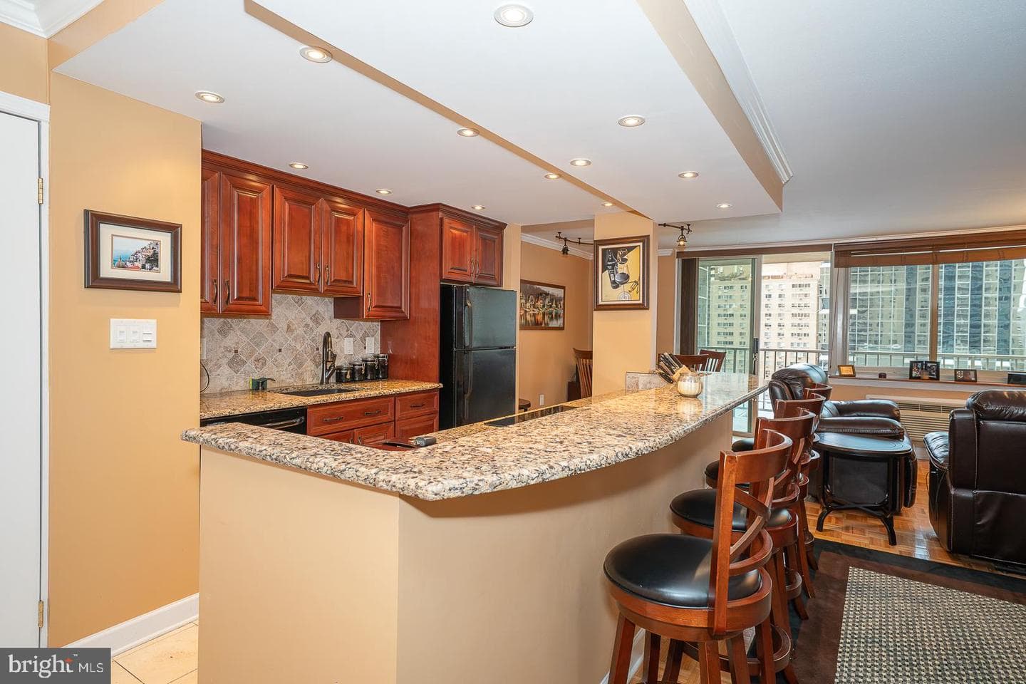 1919 Chestnut Street #1403 photo 6