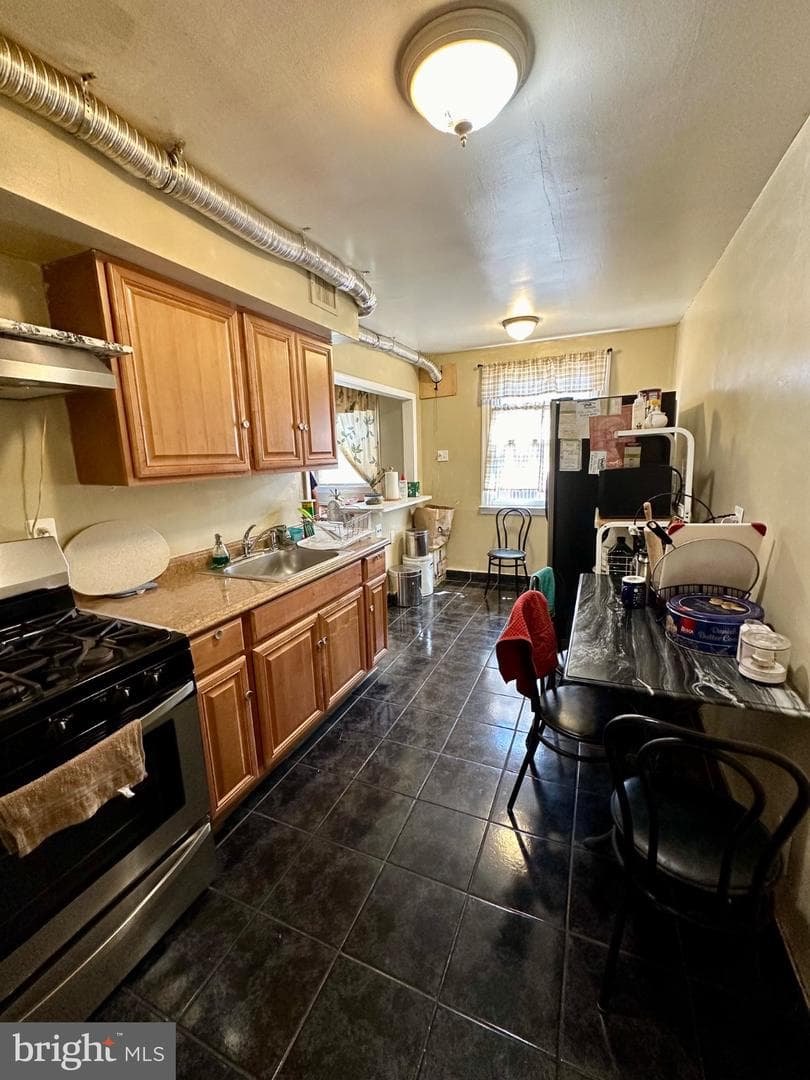 6305 Elmhurst Street photo 7