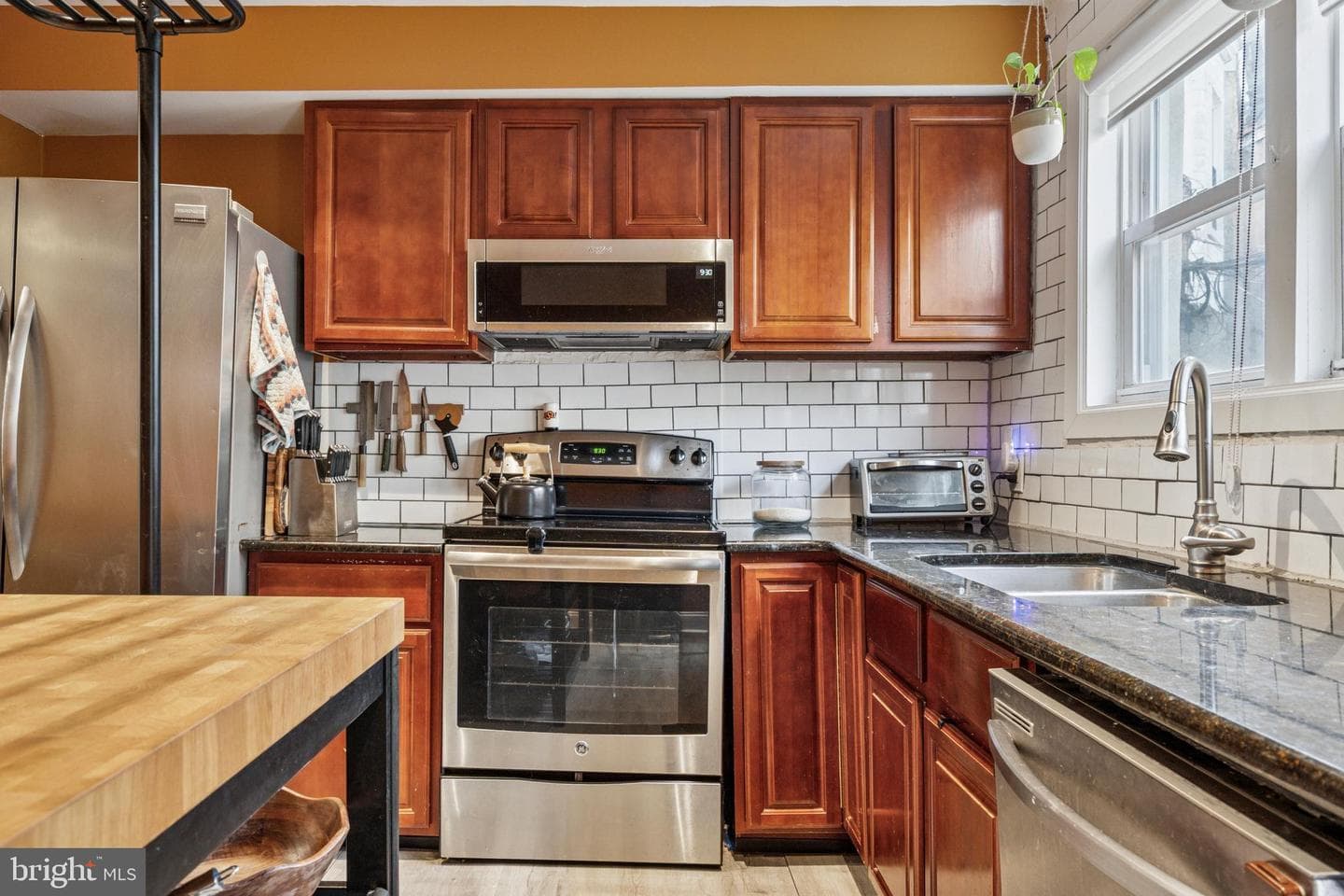 1836 S Hicks Street photo 18