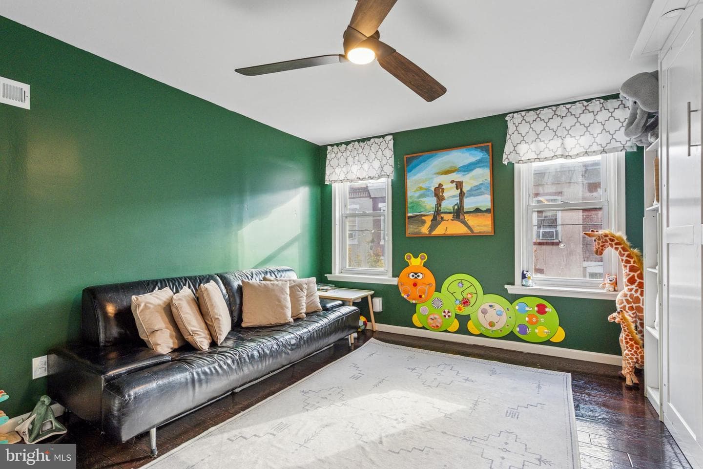 1836 S Hicks Street photo 26