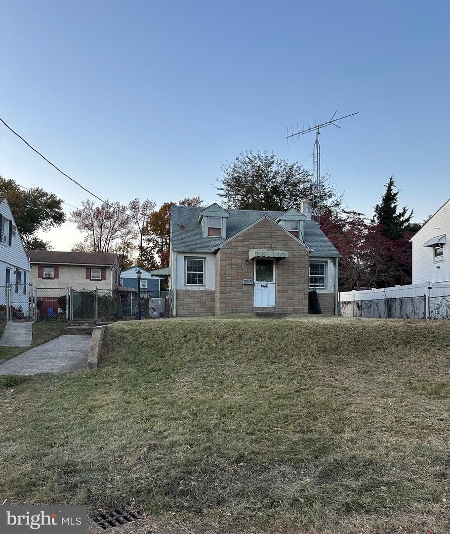 9304 Hegerman Street photo 1