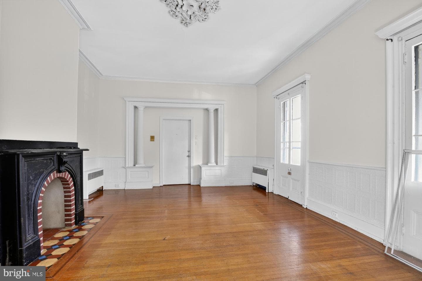 350 Green Lane photo 31