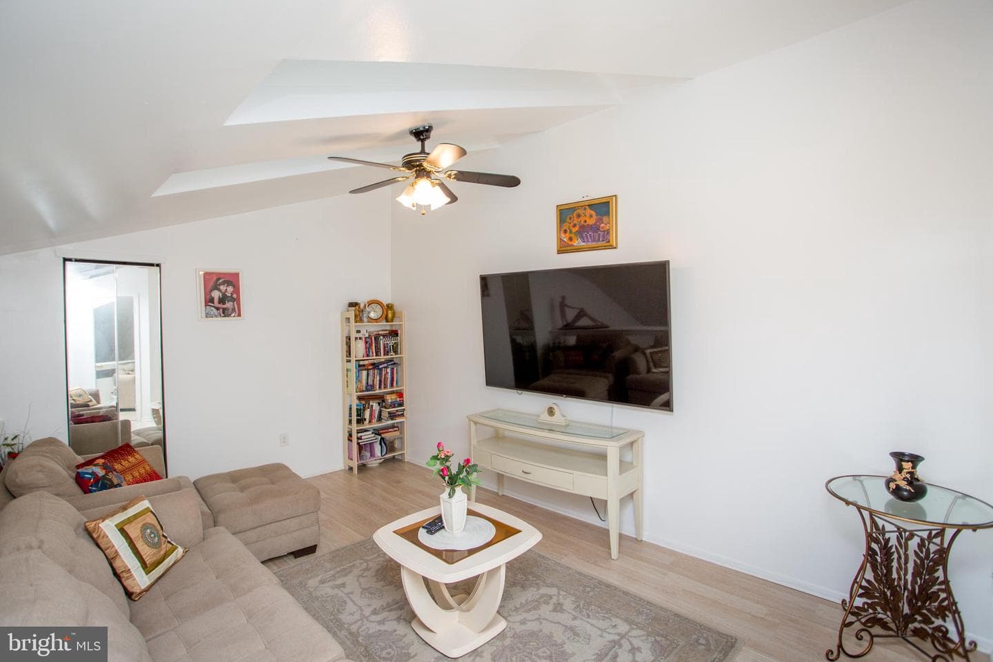 48 Bonnie Gellman Court #b48 photo 32