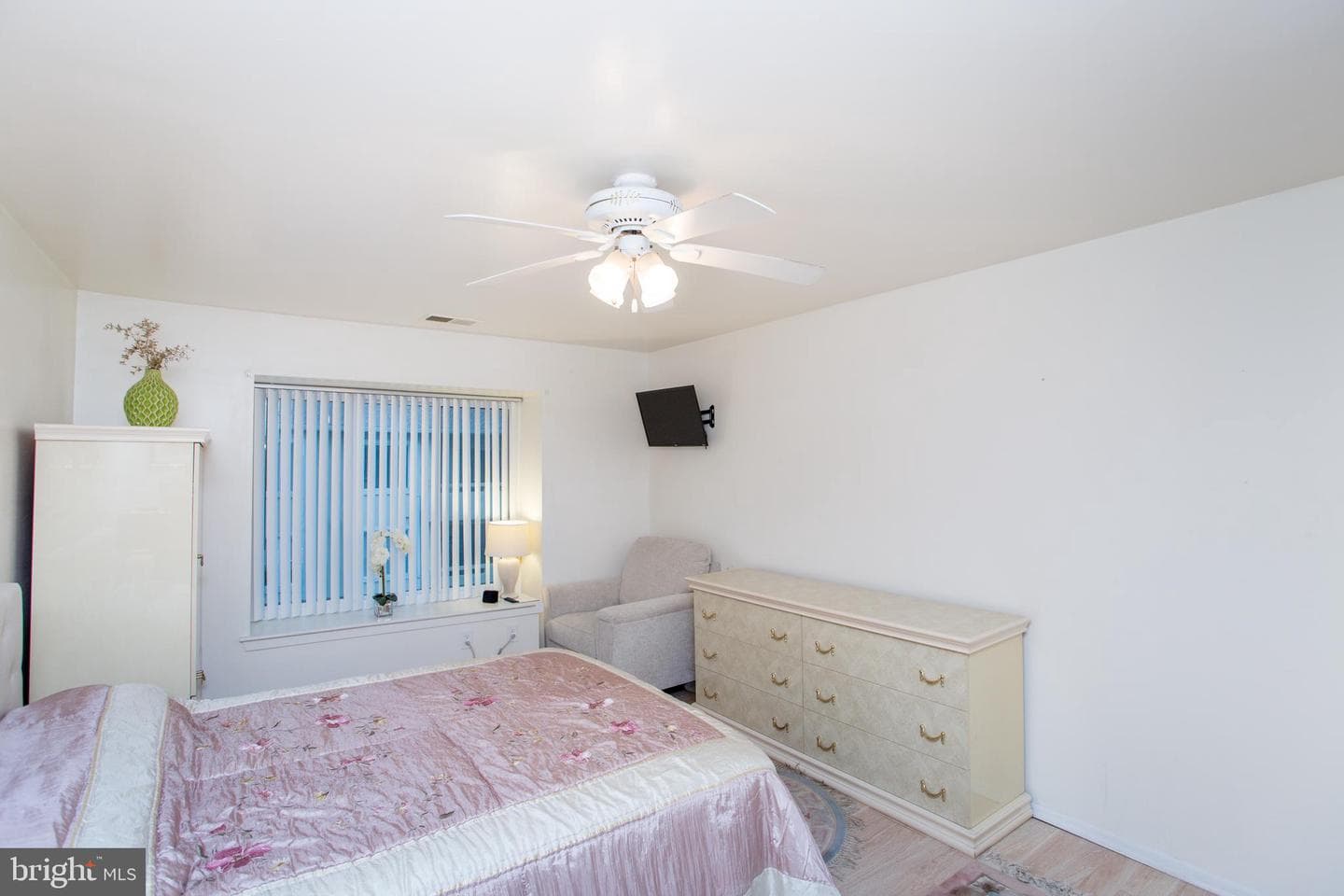 48 Bonnie Gellman Court #b48 photo 34