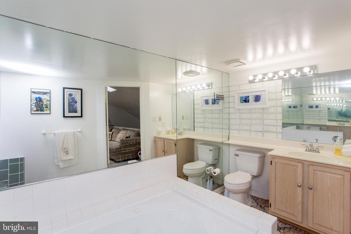 48 Bonnie Gellman Court #b48 photo 52